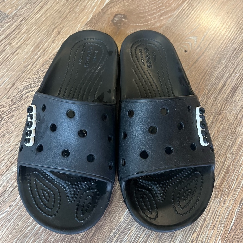 CROCS Black Slide Sandals with White Details like new condition!